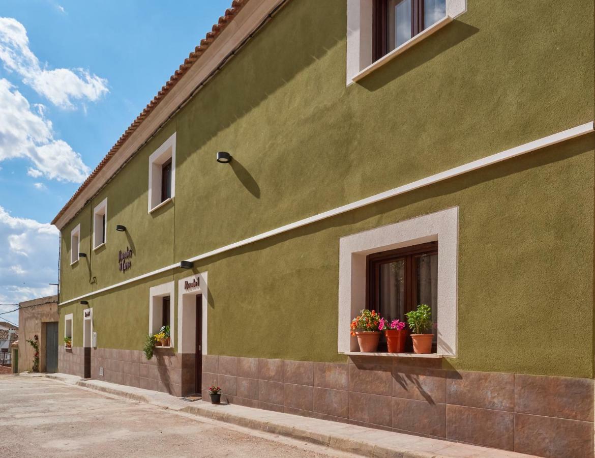 Casas Rurales Maribel - Complejo Moradas Del Cerro 2 - Suites Con Jacuzzi En Alcala Del Jucar Casas del Cerro Luaran gambar